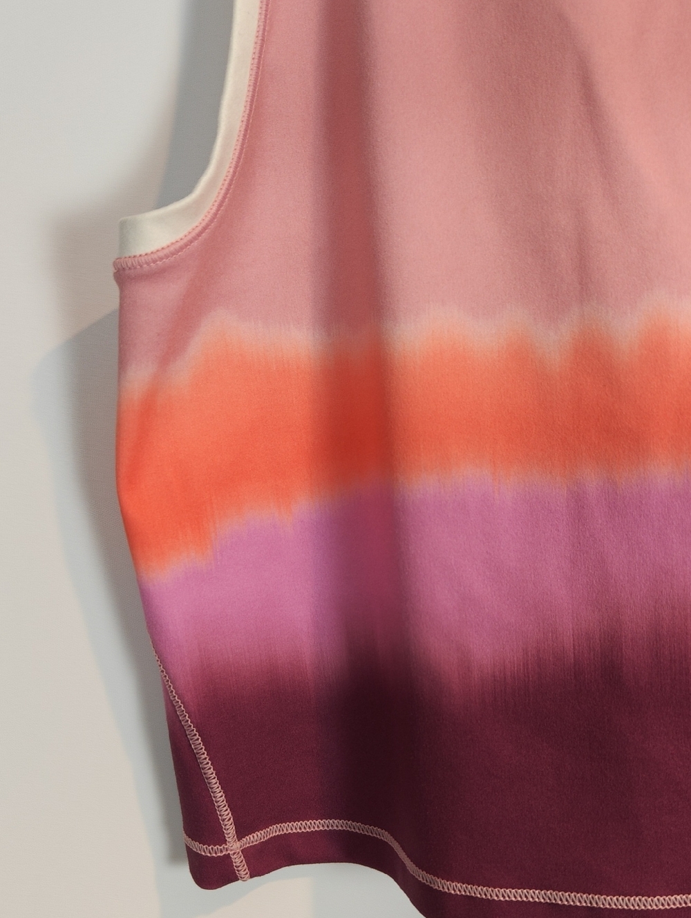 ATHLETA Shanti Printed Crop Tank in Sea Spray Vintage Plum Size XS - Picture 6 of 16